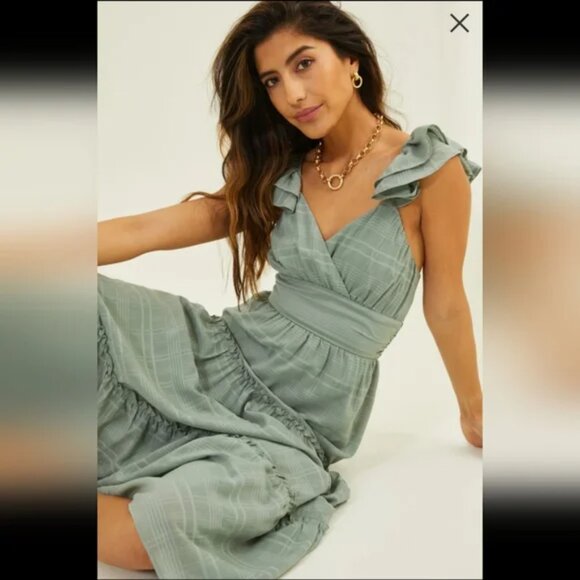 Altar’d State Anna Flutter Sleeve Maxi Dress Sage Green Tiered Ruffle Small - Picture 1 of 11